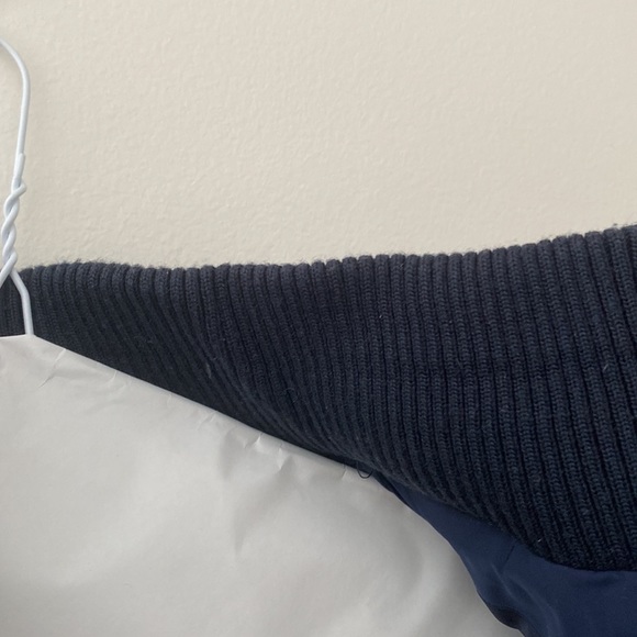 Bass Down Filled Blue Vest - Picture 4 of 7